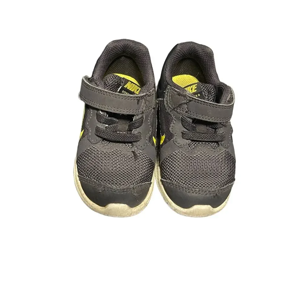 Nike Downshifter 8 Toddler Sneaker Size 6C Charcoal Gray